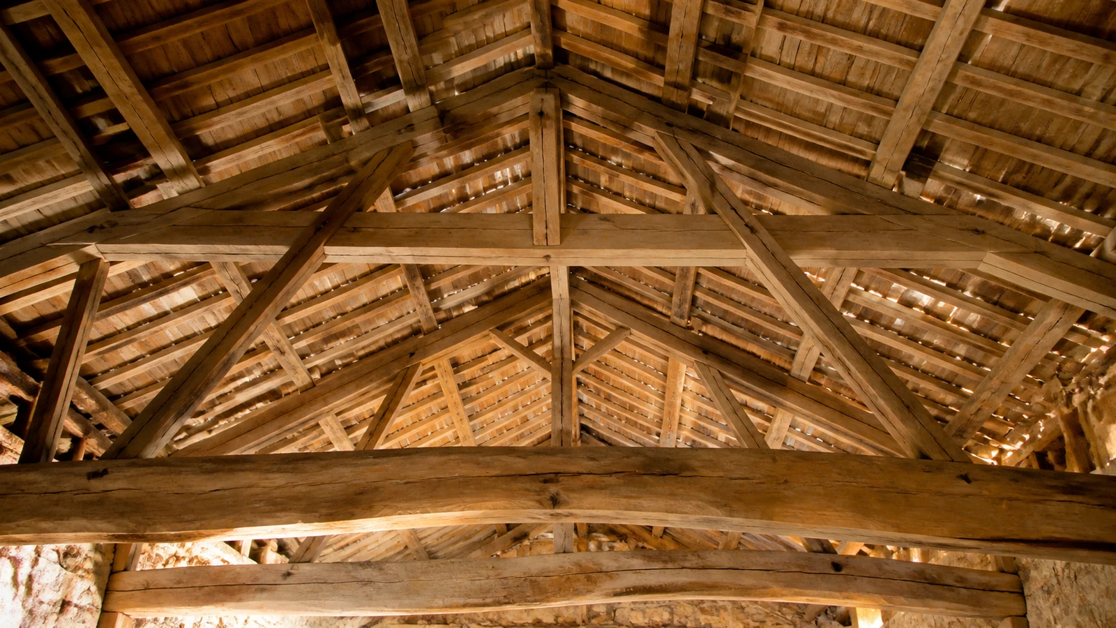 Charpente traditionnelle : structure, choix et points de contrôle — photo 1